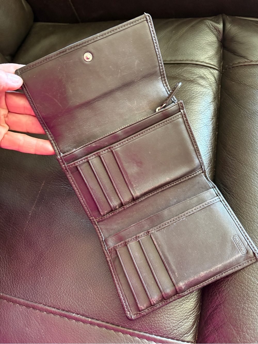 Vintage Trifold Coach Tan and Brown Signature Canvas Compact Wallet. 
Quality!
